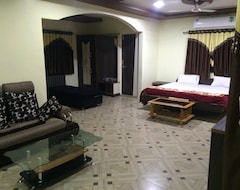 Khách sạn Silver Residency (Vadodara, Ấn Độ)