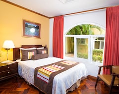 Hotelli Aparthotel & Suites Villas Del Rio (San José, Costa Rica)