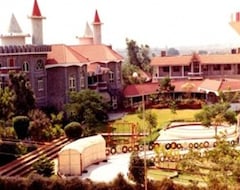 Resort/Odmaralište Celebrity Resorts (Hyderabad, Indija)
