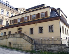 Hotel Zlatý lev (Jablonec nad Nisou, Czech Republic)