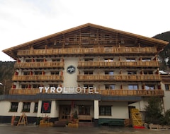 Otel Raffl´s Tyrol (St. Anton am Arlberg, Avusturya)