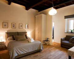 Serviced apartment Ripa 17 (Rome, Italy)