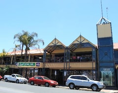 Khách sạn Berri Hotel (Berri, Úc)