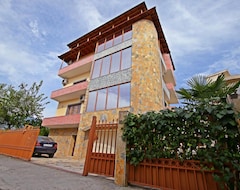 Khách sạn Alen 2 (Tirana, Albania)