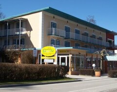 Hotelli Hotel Leopold (Velden, Itävalta)