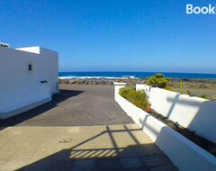 Casa/apartamento entero Front Beach House For Relax (El Golfo, España)