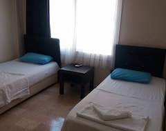 Hotel Blue Pansiyon (Cesme, Turkey)