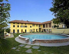 Khách sạn Podere La Piazza (Costigliole d'Asti, Ý)