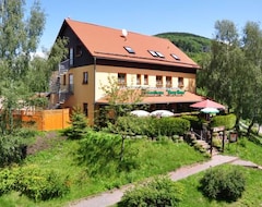 Guesthouse Steakhouse & Pension Crazy Horse (Suhl, Germany)