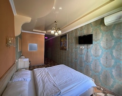 Hotel Hostel Golden Fleece (Kutaisi, Georgia)