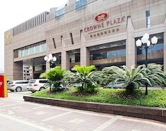 Crowne Plaza Foshan, An Ihg Hotel - Exclusive Bus Stations For Hksar Round-Trips (Foshan, Kina)