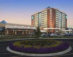 Lomakeskus Embassy Suites by Hilton Charlotte Concord Golf Resort & Spa (Concord, Amerikan Yhdysvallat)
