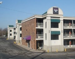 Hotel Knights Inn Lenexa (Leneksa, Sjedinjene Američke Države)