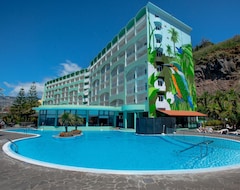 Lomakeskus Pestana Ocean Bay Resort (Funchal, Portugali)