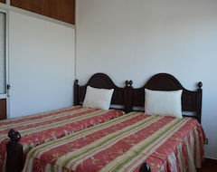 Bed & Breakfast Alojamento dos Mangues (São Martinho, Bồ Đào Nha)