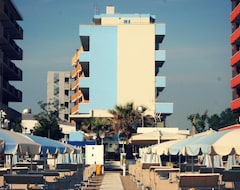 Khách sạn Hotel Croce Del Sud (Rimini, Ý)