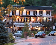 Hotel Mont-Tremblant (Mont-Tremblant, Kanada)