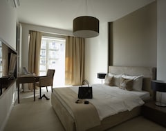 Hotel Platinum Residence (Varsovia, Polonia)