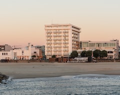 Hotel PraiaGolfe (Espinho, Portugal)