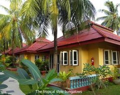 Resort/Odmaralište Palm Village (Rawai, Tajland)