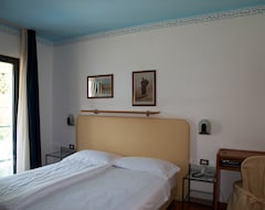 Hotel Villa Carlotta (Torri del Benaco, Italy)
