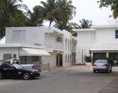 Hotel Casa de Playa Beach (Carolina, Puerto Rico)