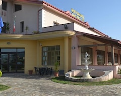 Khách sạn Ristorante 111 (Villapiana, Ý)