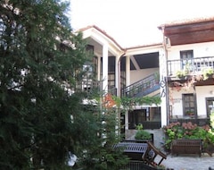 Khách sạn Hanat (Karlovo, Bun-ga-ri)