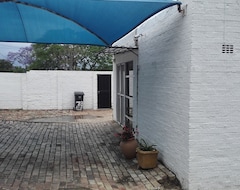 Pansiyon Velindo Guest Rooms (Randburg, Güney Afrika)