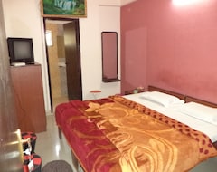 Hotel Ashok Palace (Agra, India)