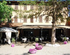 Khách sạn Albergo Sant'Eustorgio (Arcore, Ý)