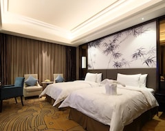 Hotel Boyuan Luxury Blue Horizon (Ulanhot, China)