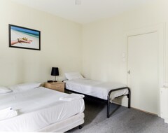 Hotel Mountway Holiday Apartments (Perth, Australia)
