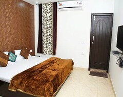Hotel Maan (Alwar, India)