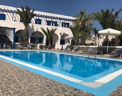 Hotel Villa Ilios (Fira, Greece)