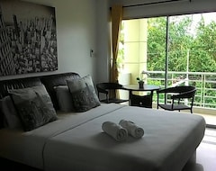 Hotel BaanPaan HuaHin Residence (Hua Hin, Thailand)
