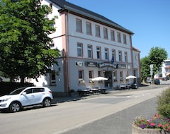 Khách sạn Hotel Deutscher Hof (Babenhausen, Đức)