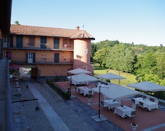 Khách sạn Tenuta Montezeglio (Invorio, Ý)