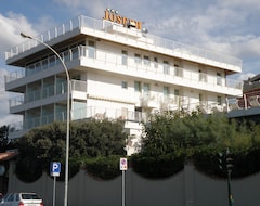 Hotelli Hotel Joseph (Marina di Pietrasanta, Italia)