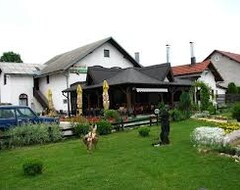 Pensión Albatros Guest House (Perušić, Croacia)