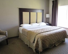 Hotel Stay-Over Suites (Hopewell, USA)