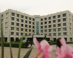Hotel Shreshtha (Raigarh, India)
