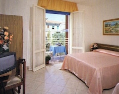 Hotel Gianella (Bellaria-Igea Marina, Italien)