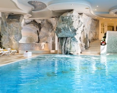 Hotel Alpen Corona Sport & Wellness (Vigo di Fassa, Italy)