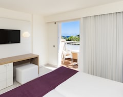 Hotel Insotel Cala Mandia Resort & Spa (Cala Mandia, Spain)