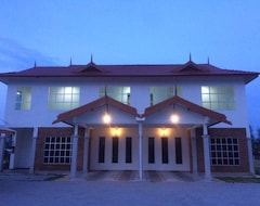 Otel Andalus beach residence (Marang, Malezya)