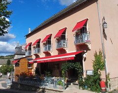 Khách sạn Auberge du Bramont (Saint-Étienne-du-Valdonnez, Pháp)