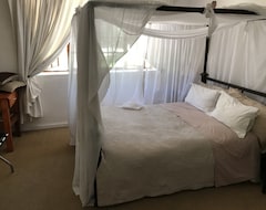 Otel Cherry Country Lodge (Kyalami, Güney Afrika)
