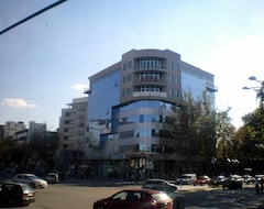 Otel Panorama (Novi Sad, Sırbistan)