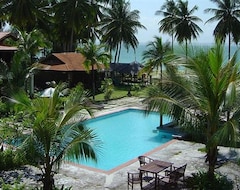 Hotel D'Coconut Island Resort (Mersing, Malasia)